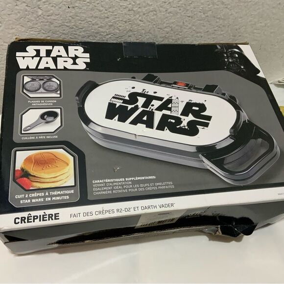 Disney Star Wars R2-D2 & Darth Vader Pancake Maker Intertek LSW-300CN New - Picture 3 of 7